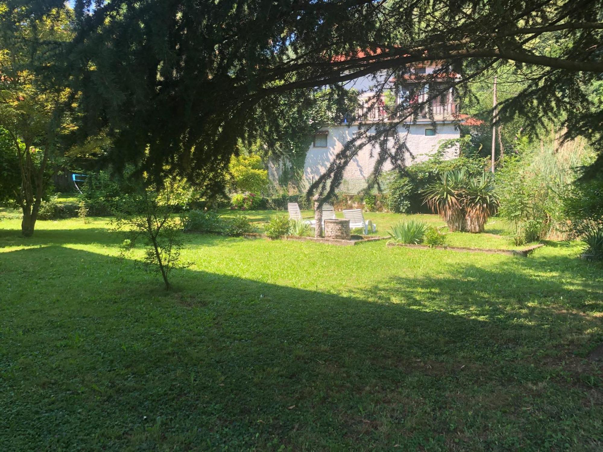 Vila Labod, Unique Villa At The Lake Most Na Soci Exterior photo